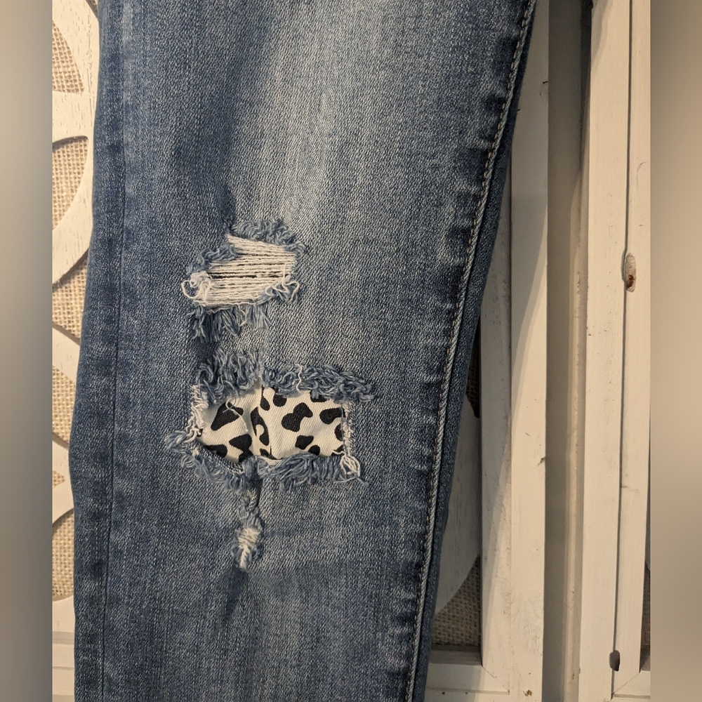 Kancan Leopard Print Patch Distressed Skinny Jeans - image 3